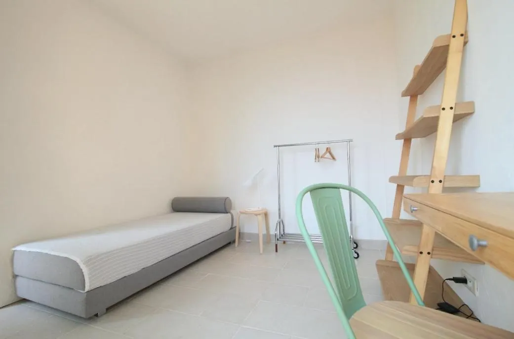 Bel Appartement Lumineux Joyeux Spacieux, Vue Mer Menton Apartment